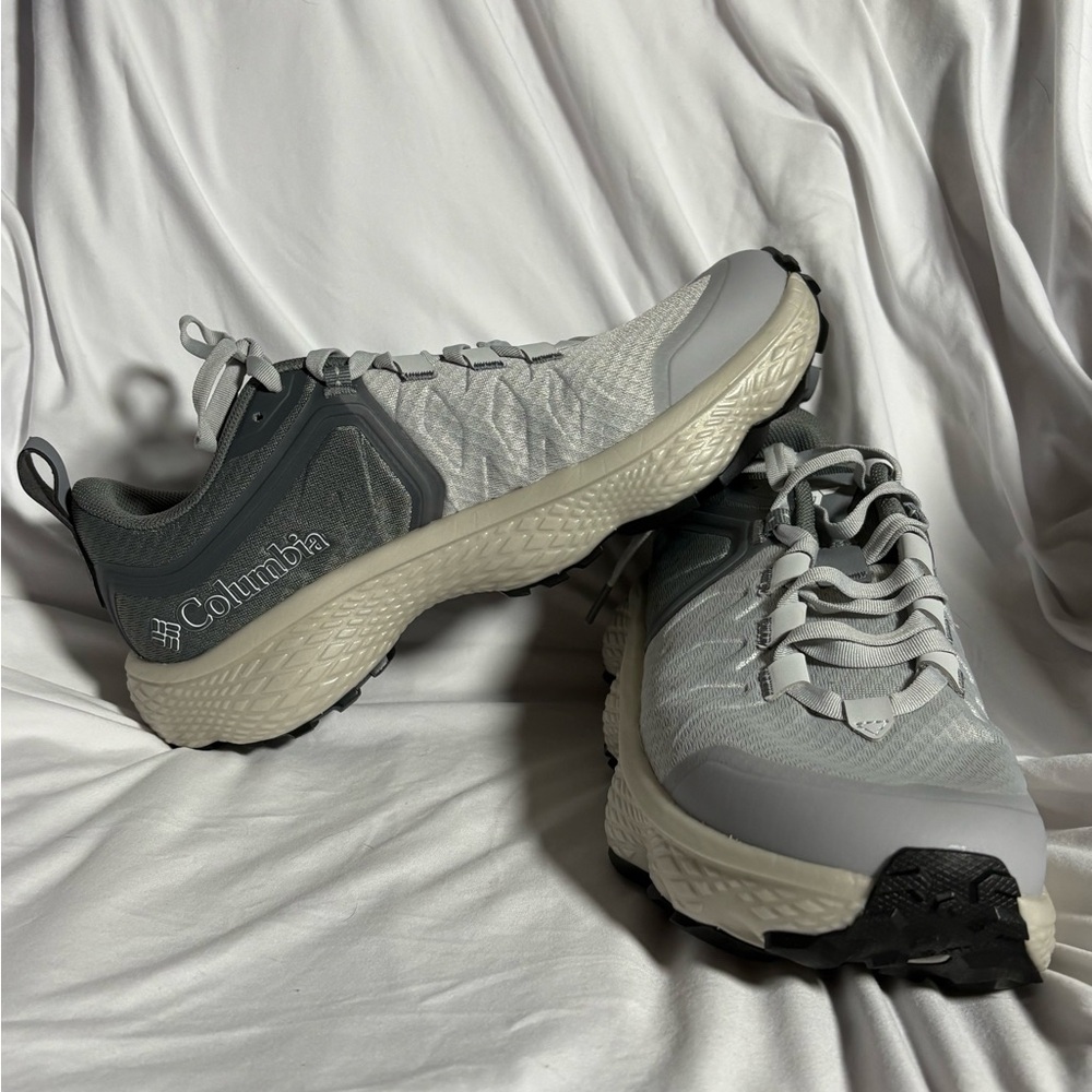 Columbia Women's Escape Thrive Titanium Gray Shoes Size 8